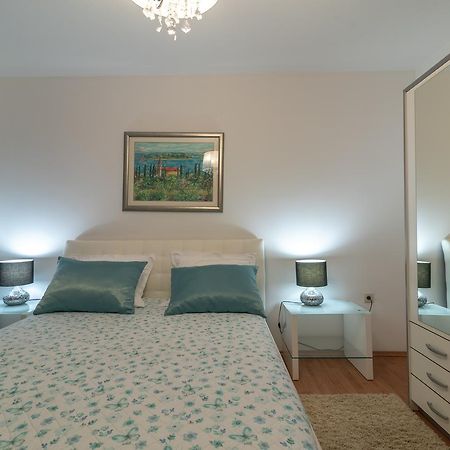 טרוגיר Apartments Maria מראה חיצוני תמונה