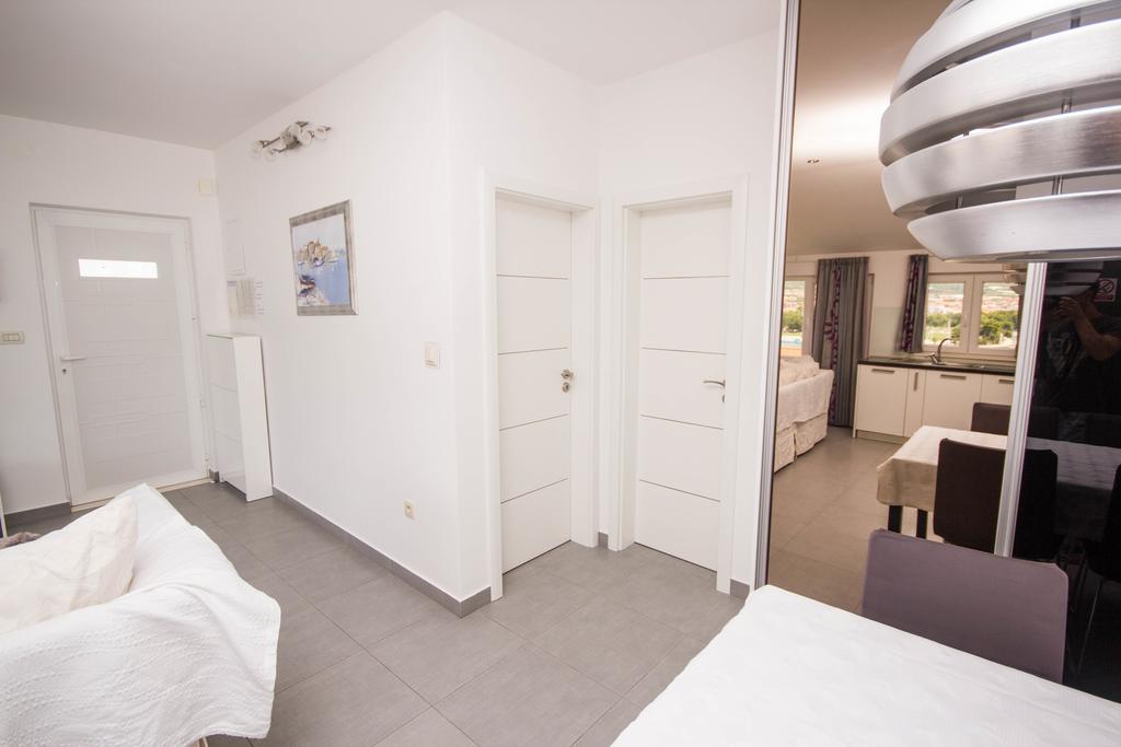 טרוגיר Apartments Maria מראה חיצוני תמונה