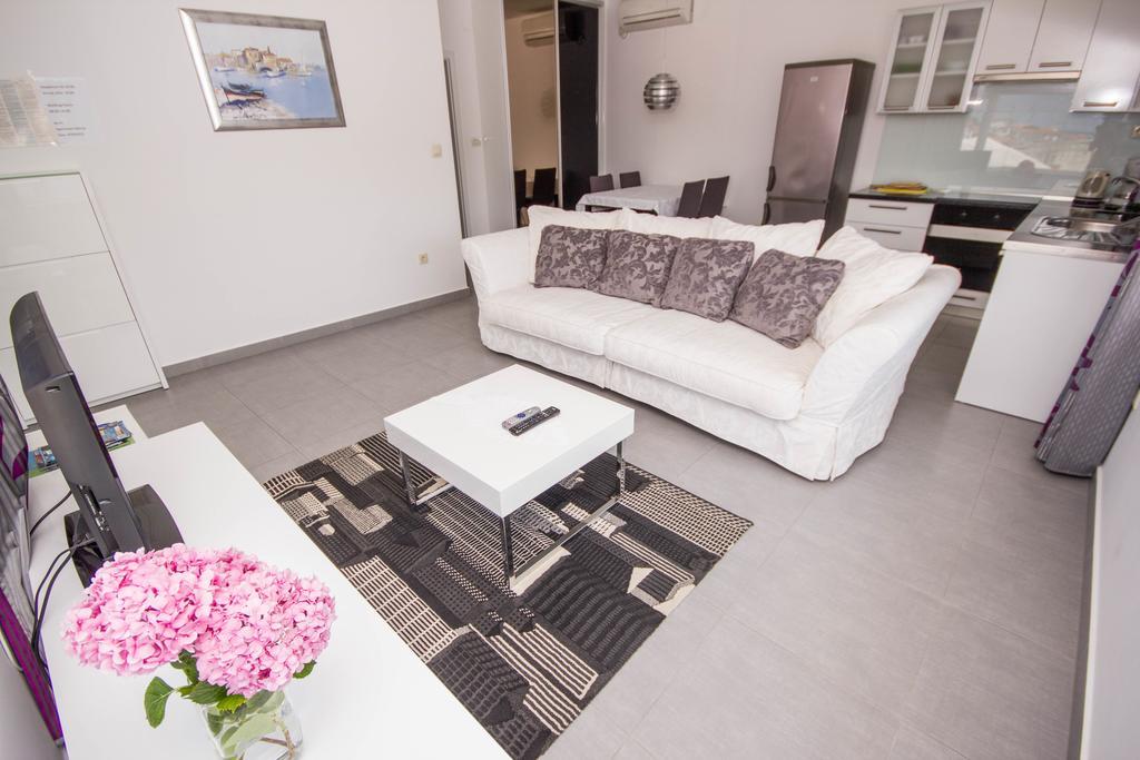טרוגיר Apartments Maria מראה חיצוני תמונה