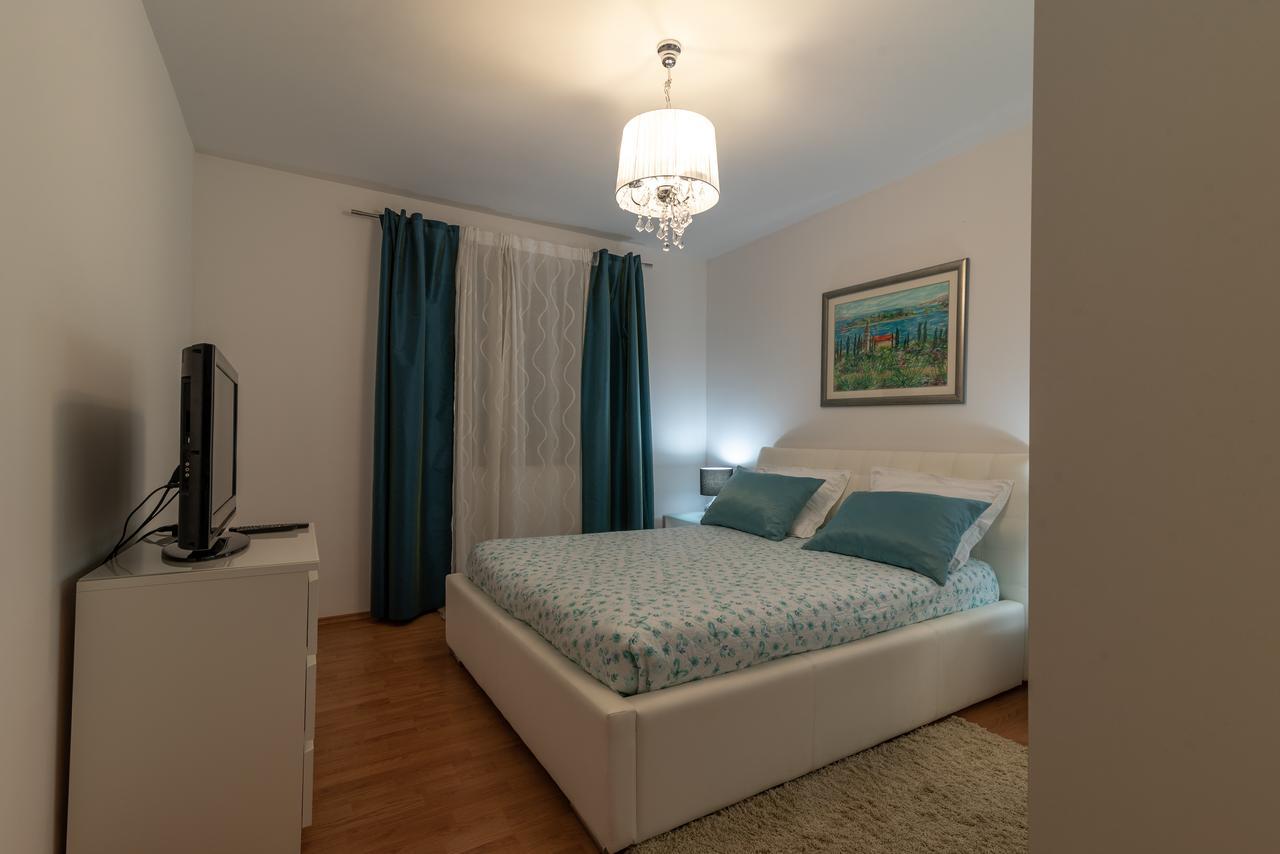 טרוגיר Apartments Maria מראה חיצוני תמונה