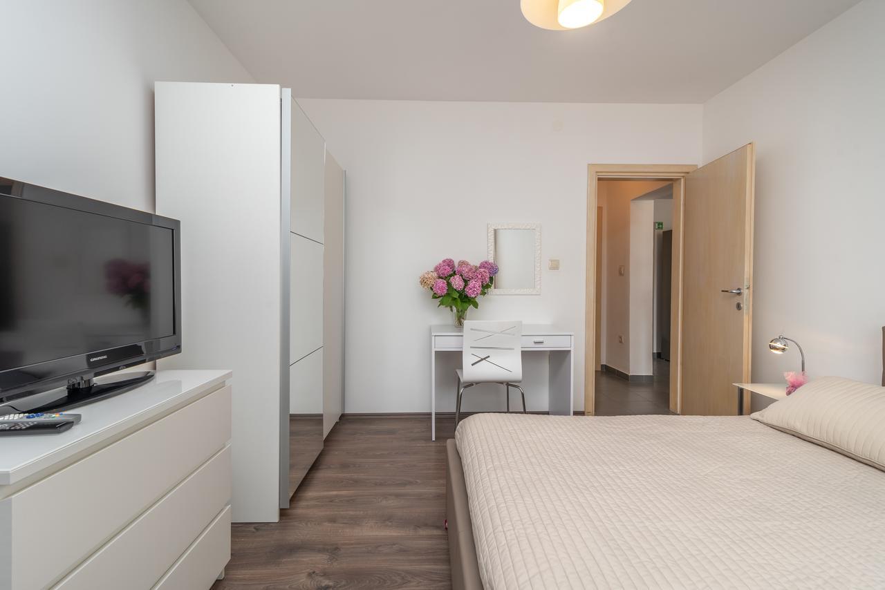 טרוגיר Apartments Maria מראה חיצוני תמונה