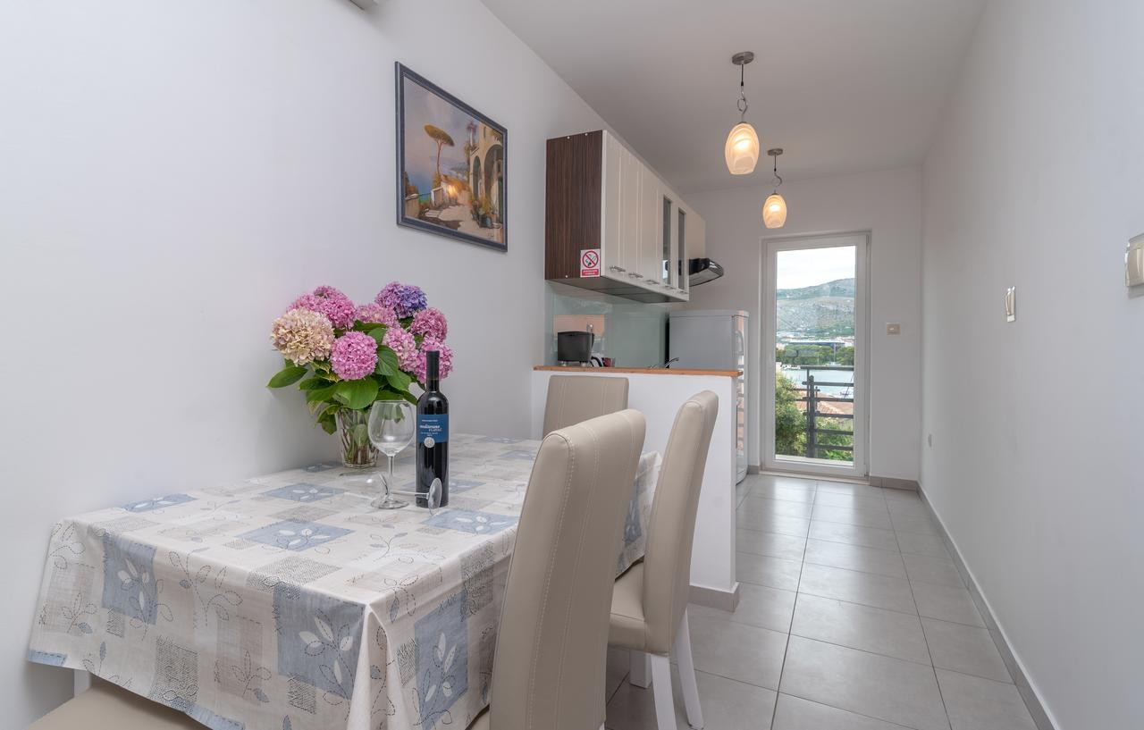 טרוגיר Apartments Maria מראה חיצוני תמונה